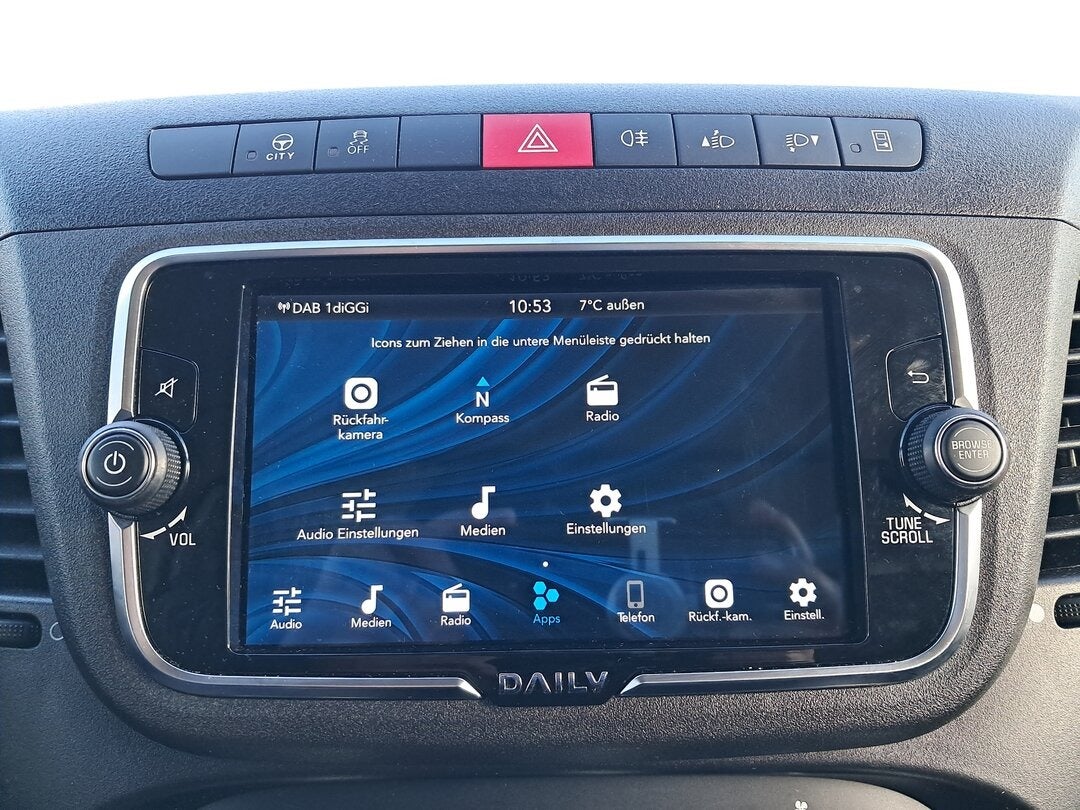 Billede af Iveco Daily 2,3 35S16 4100mm Box m/lift AG8