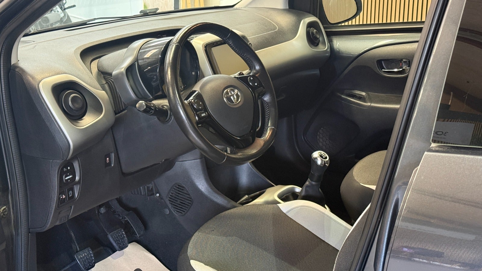 Billede af Toyota Aygo 1,0 VVT-i x