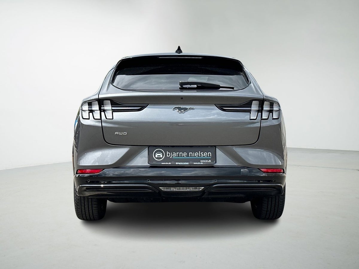 Ford Mustang Mach-E Standard Range AWD billede 5