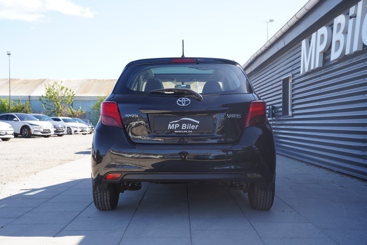 Billede af Toyota Yaris 1,3 VVT-i Skyview