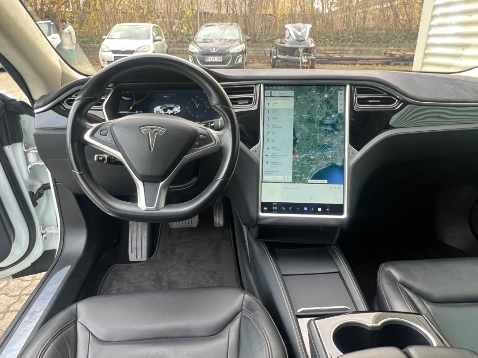 Tesla Model S 2015