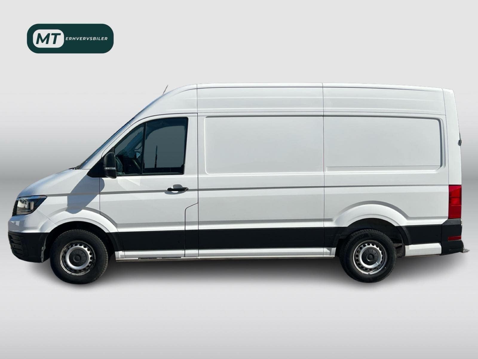 Billede af VW Crafter 35 2,0 TDi 177 Kassevogn L3H2 aut.