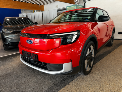 Ford Explorer Premium Extended Range  