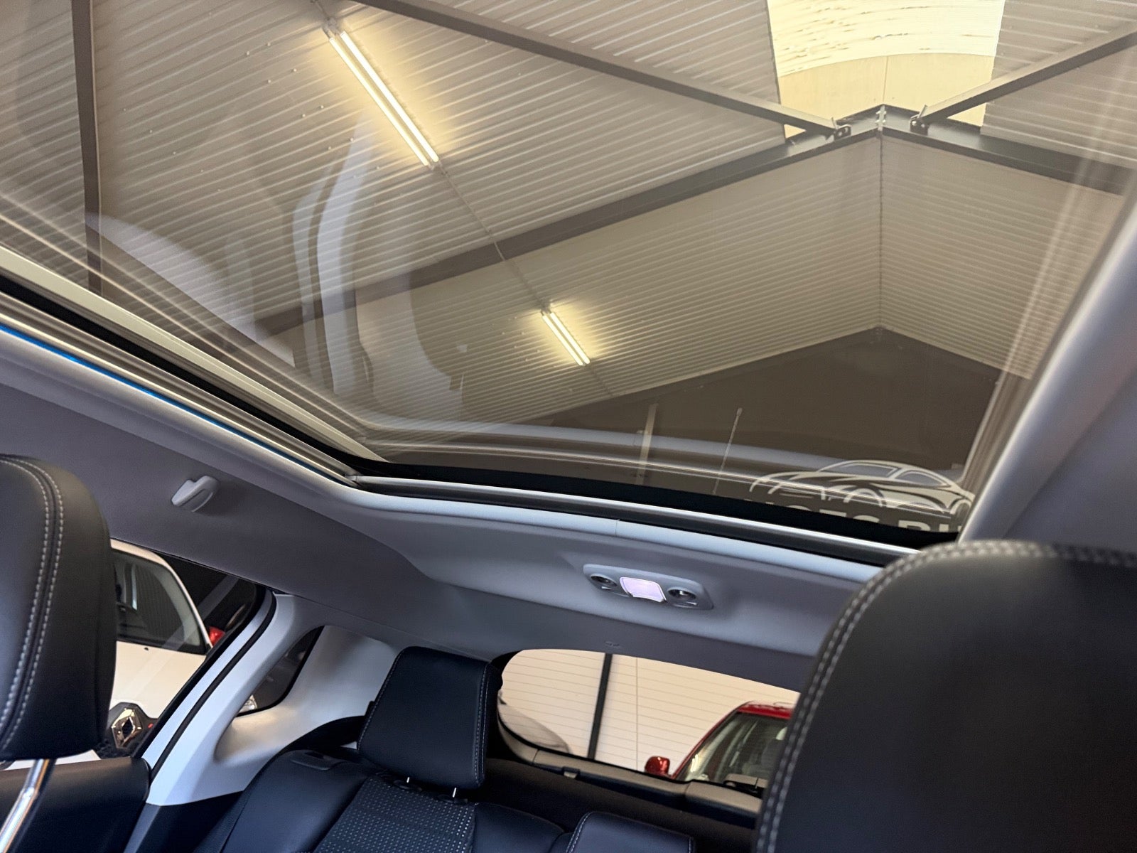 Peugeot 2008 BlueHDi 100 Allure Sky - billede 10