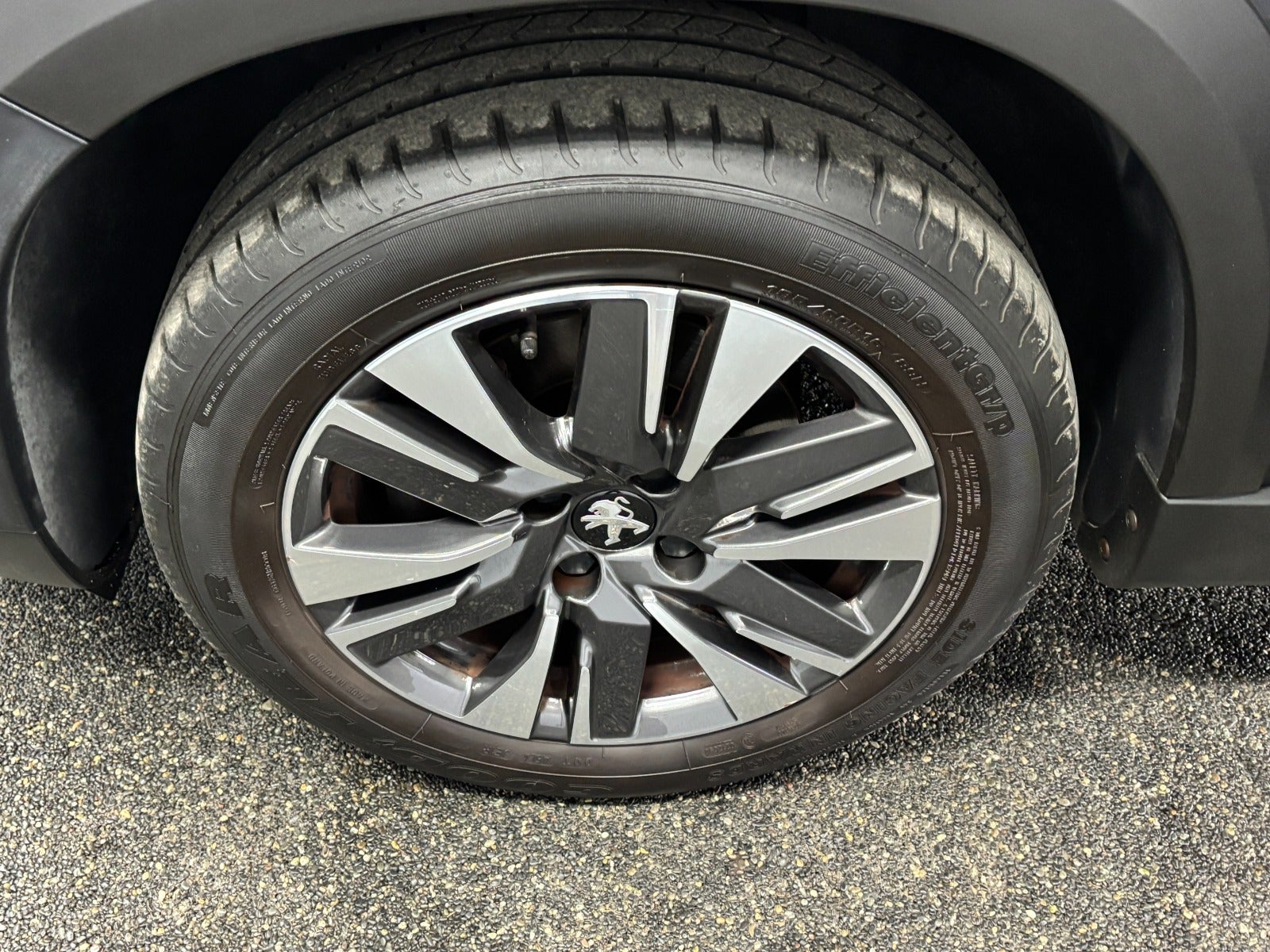Billede af Peugeot 2008 1,2 e-THP 110 Allure Sky