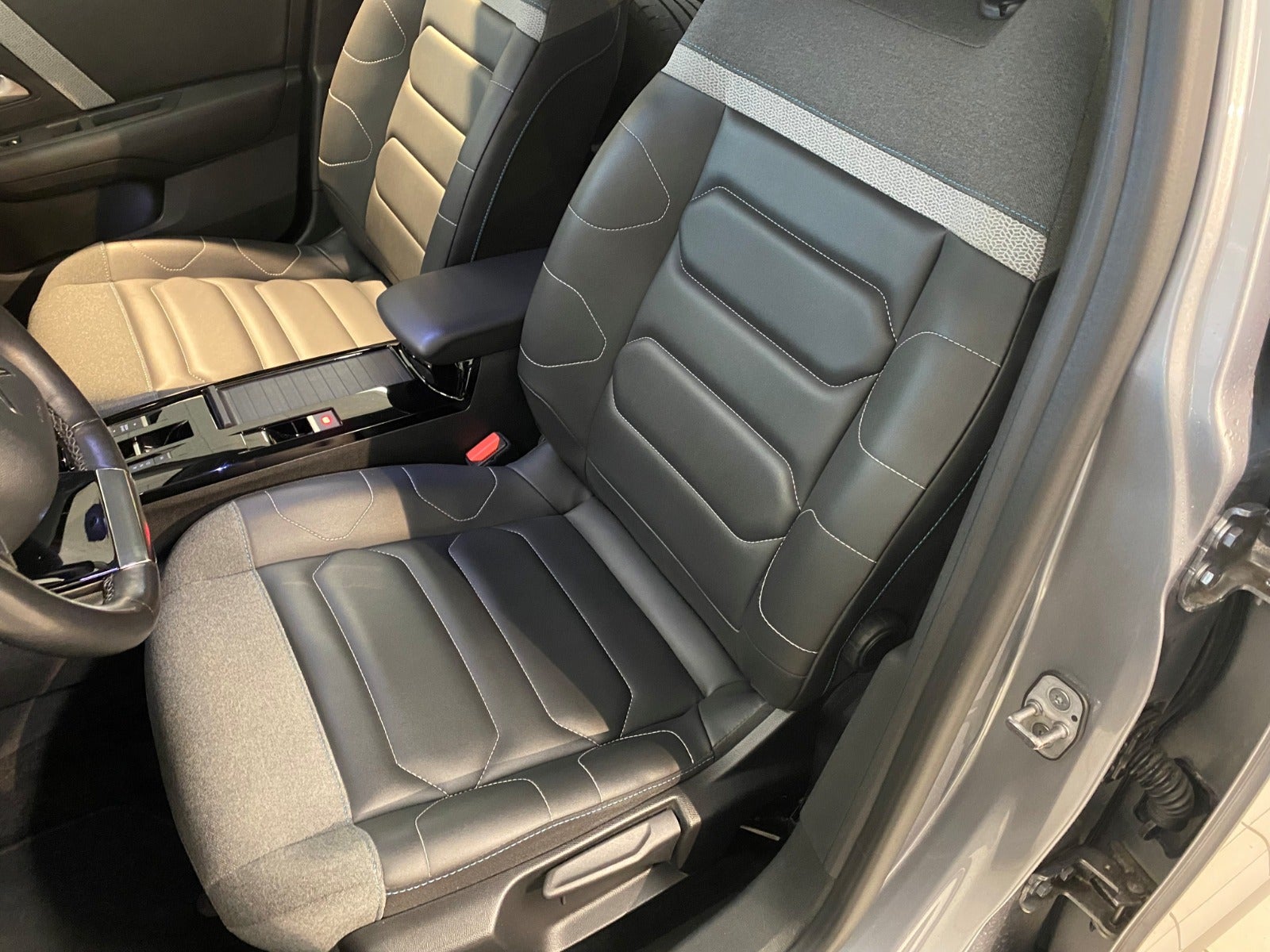 Billede af Citroën C4 1,2 PureTech 130 Shine EAT8