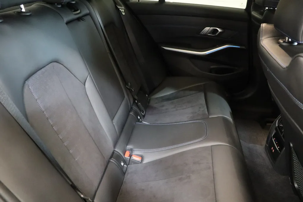 BMW 330e M-Sport xDrive aut.