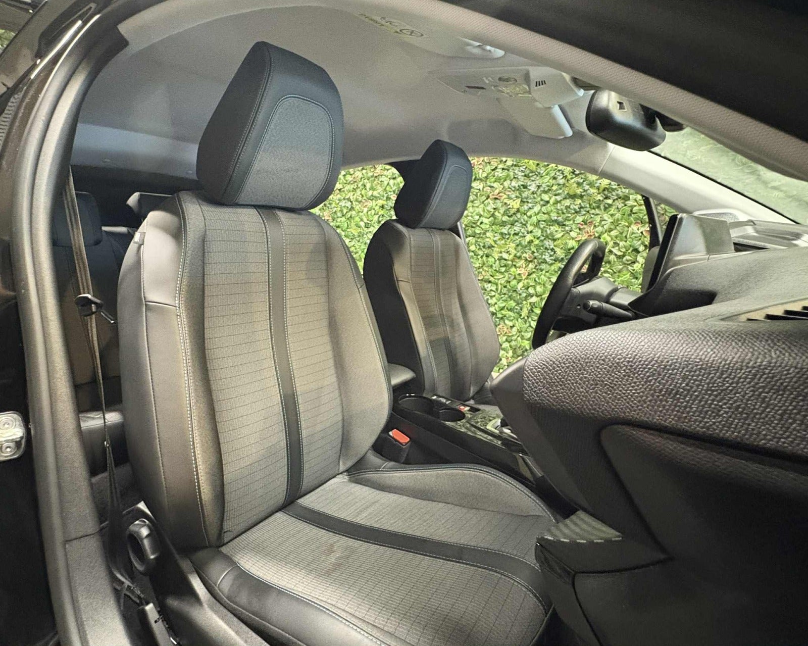 Billede af Peugeot e-208 50 Allure