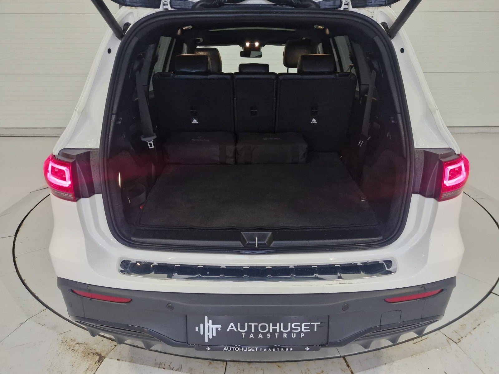 Billede af Mercedes EQB300  AMG Line 4Matic 7prs