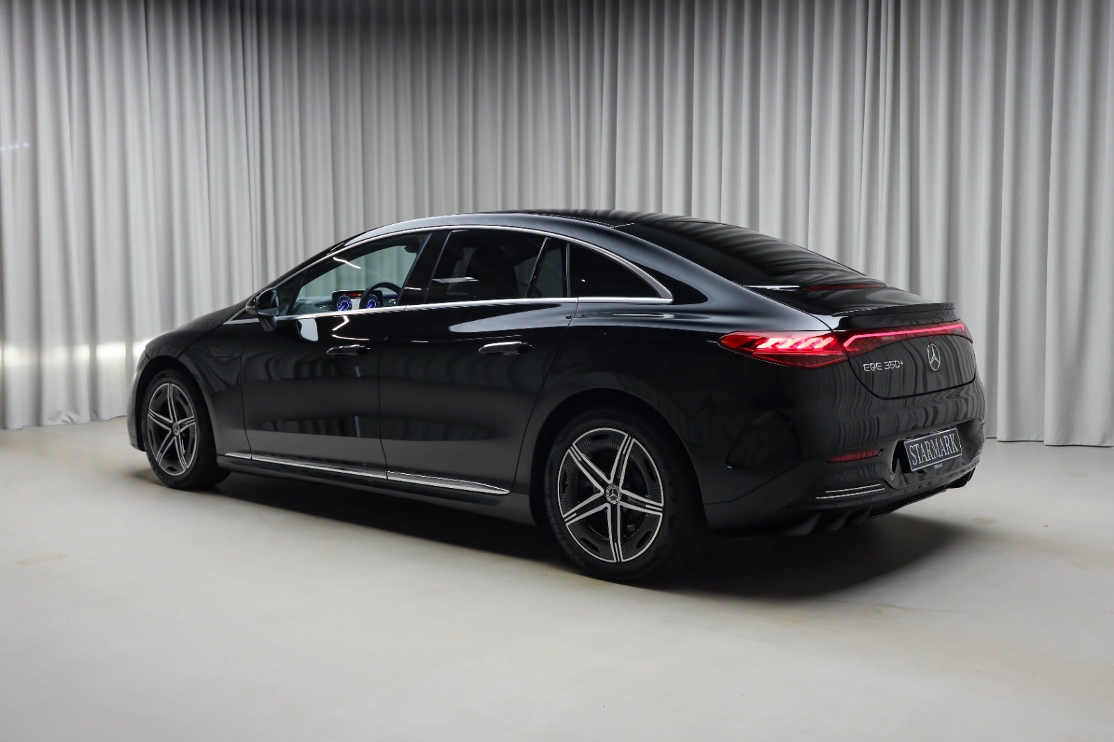 Mercedes-Benz EQE 350+