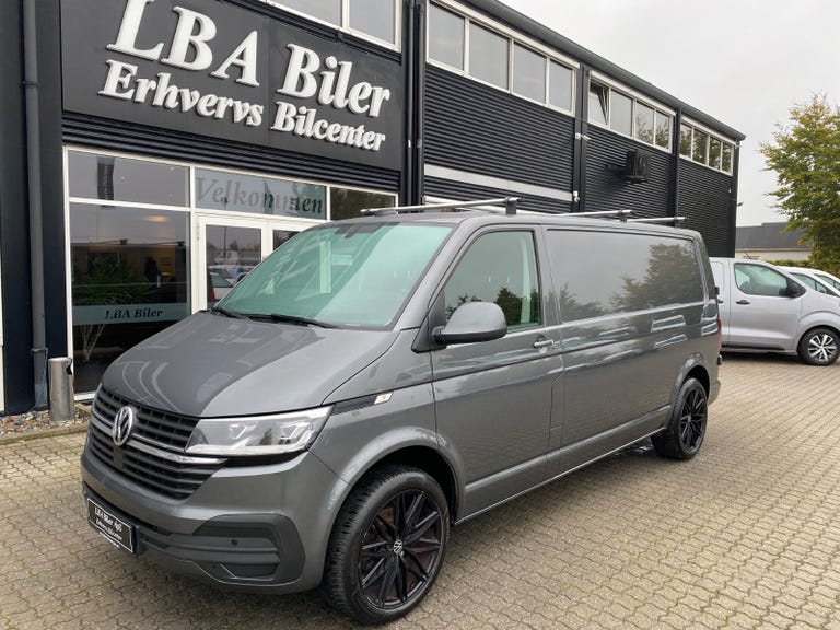 VW Transporter TDi 150 Kassevogn DSG lang