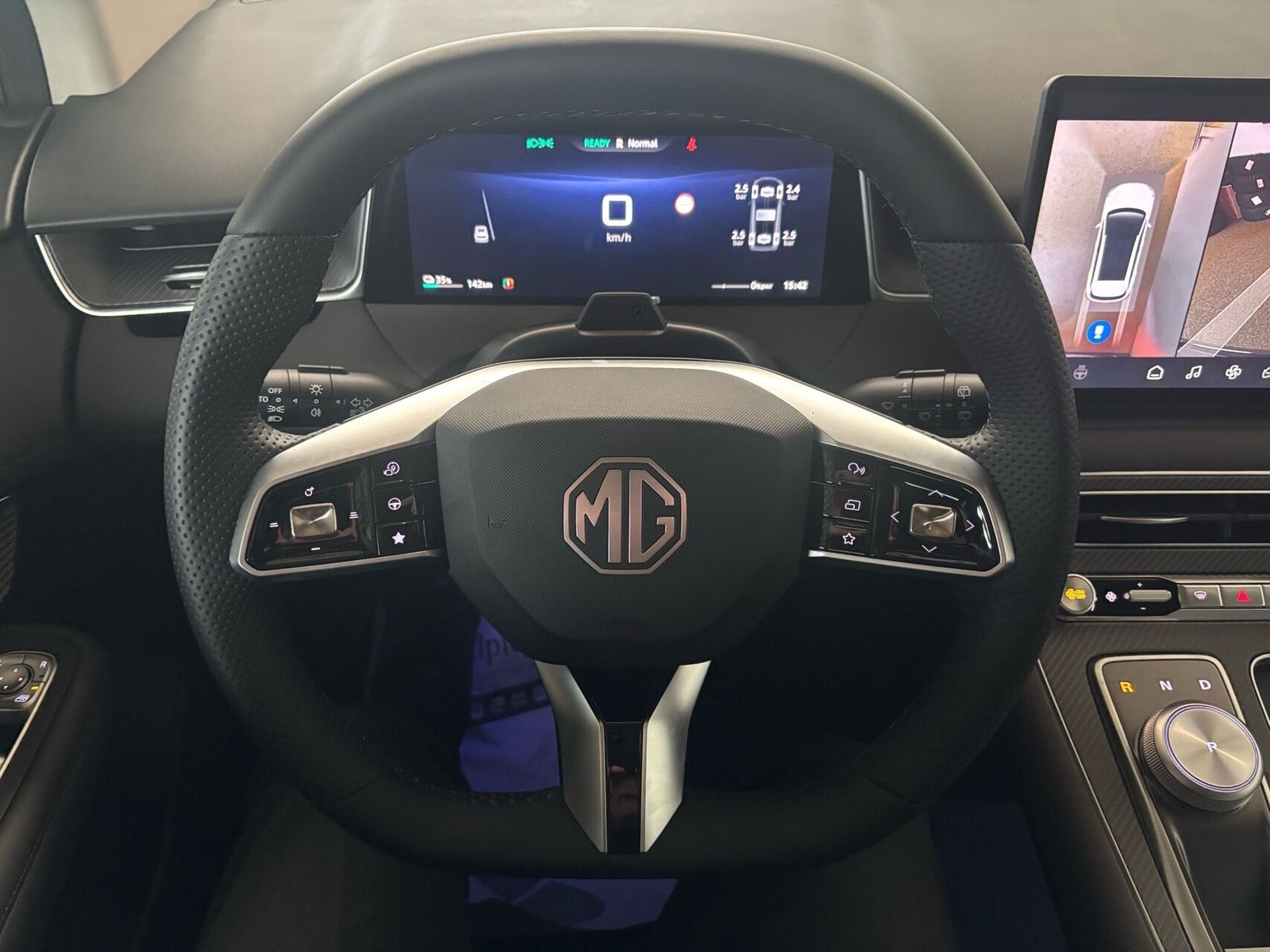 MG MGS6 Luxury Long Range