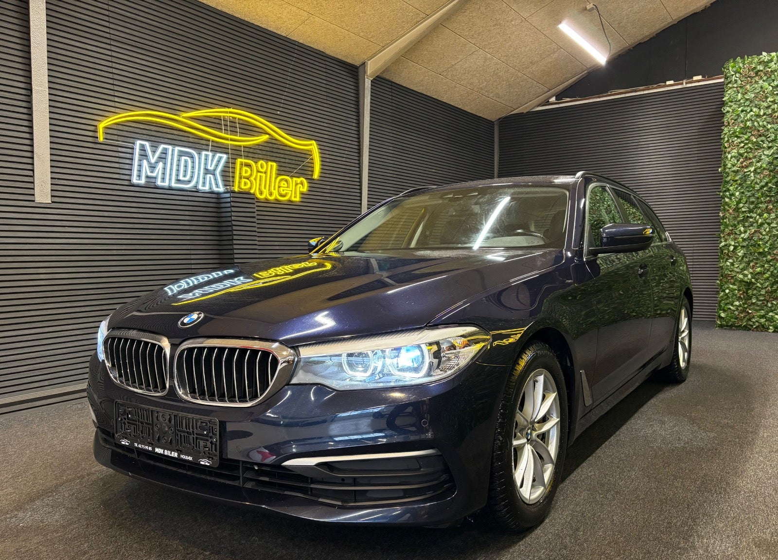 Billede af BMW 530d 3,0 Touring Luxury Line aut.
