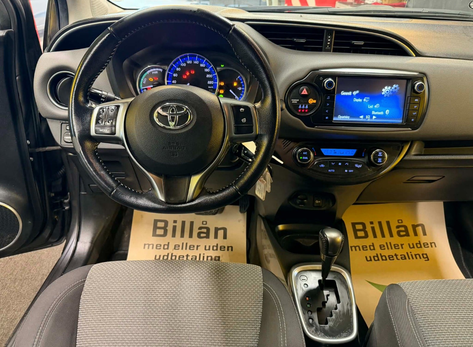 Billede af Toyota Yaris 1,5 Hybrid H2 e-CVT