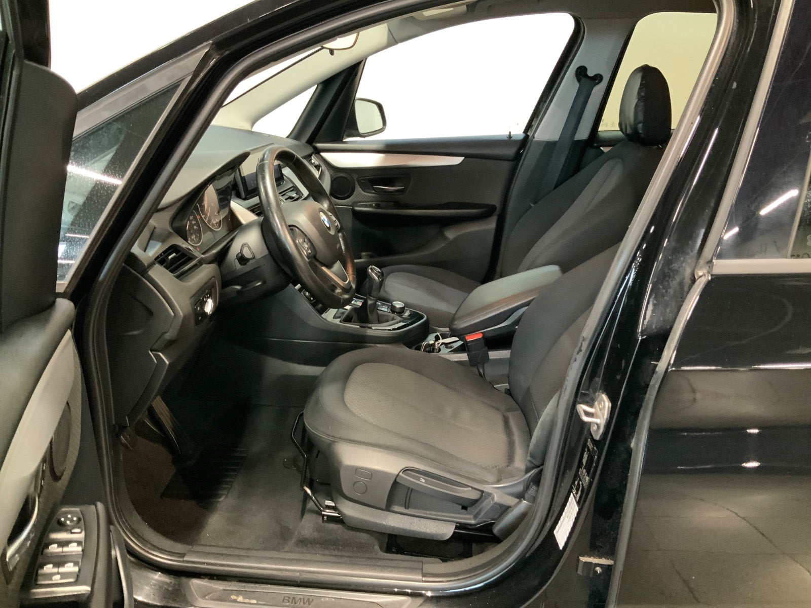 BMW 218d (8/8)
