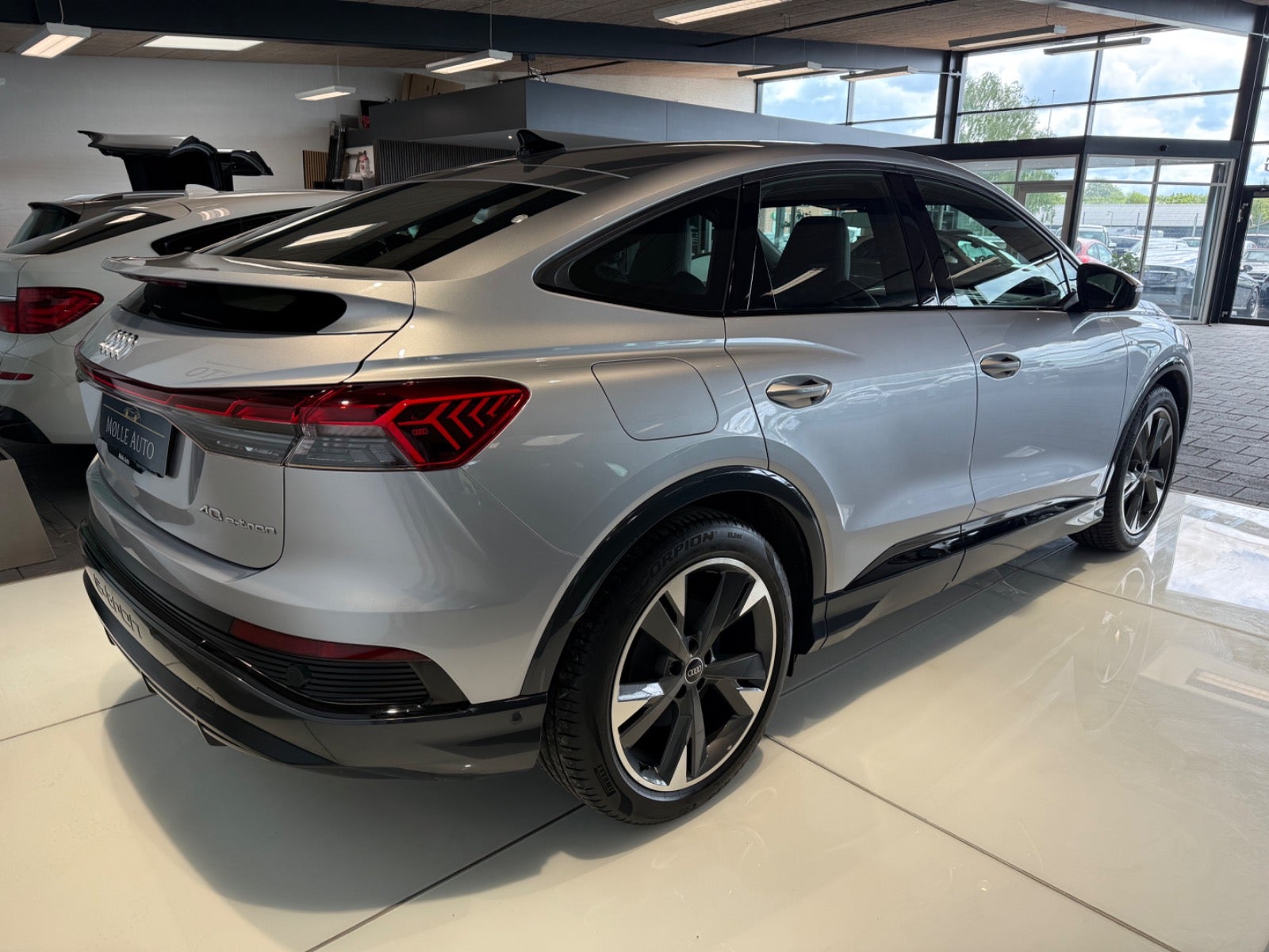 Billede af Audi Q4 e-tron 40 S-line Sportback