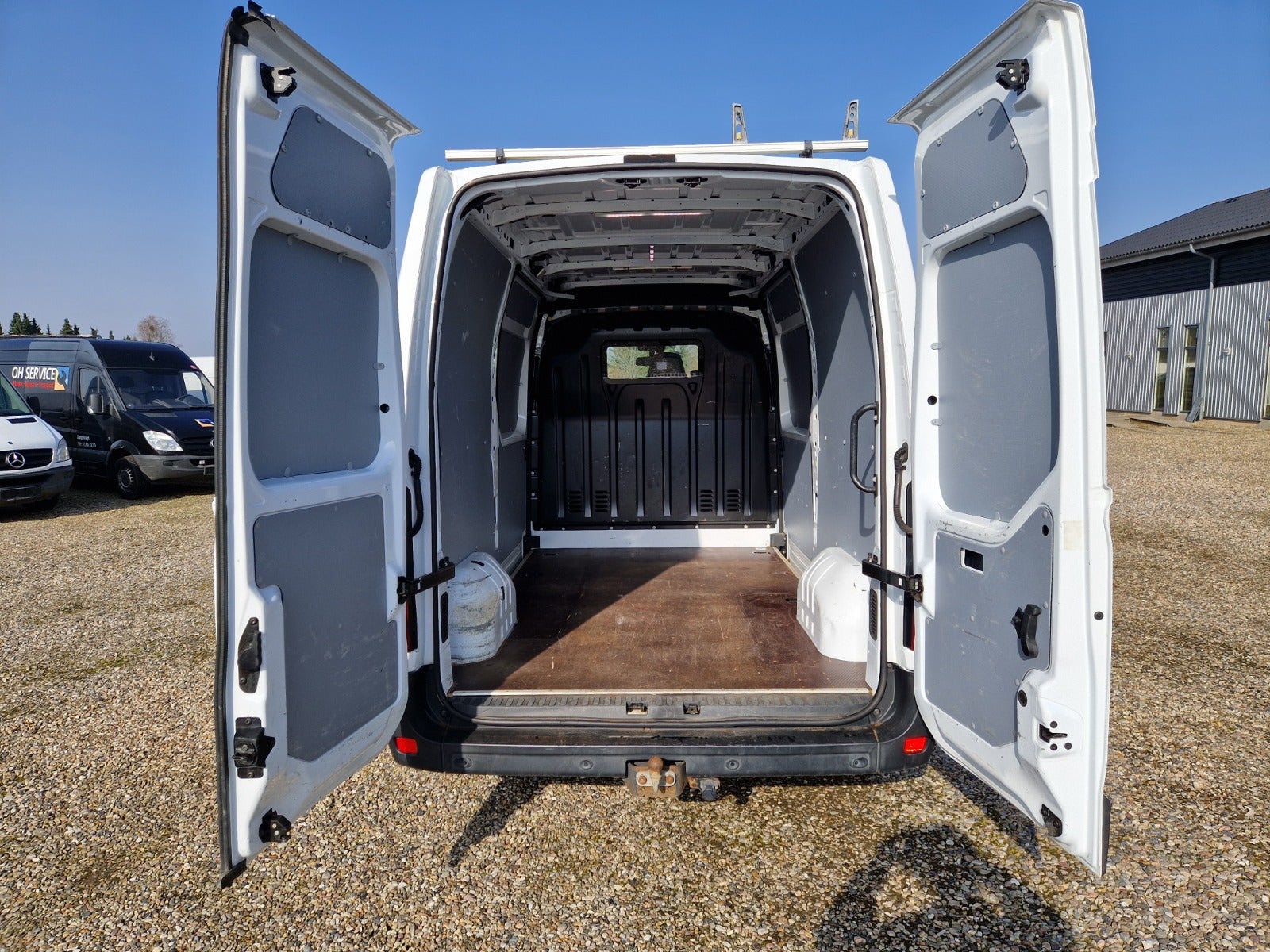 Billede af Nissan NV400 2,3 dCi 150 L2H2 Kassevogn