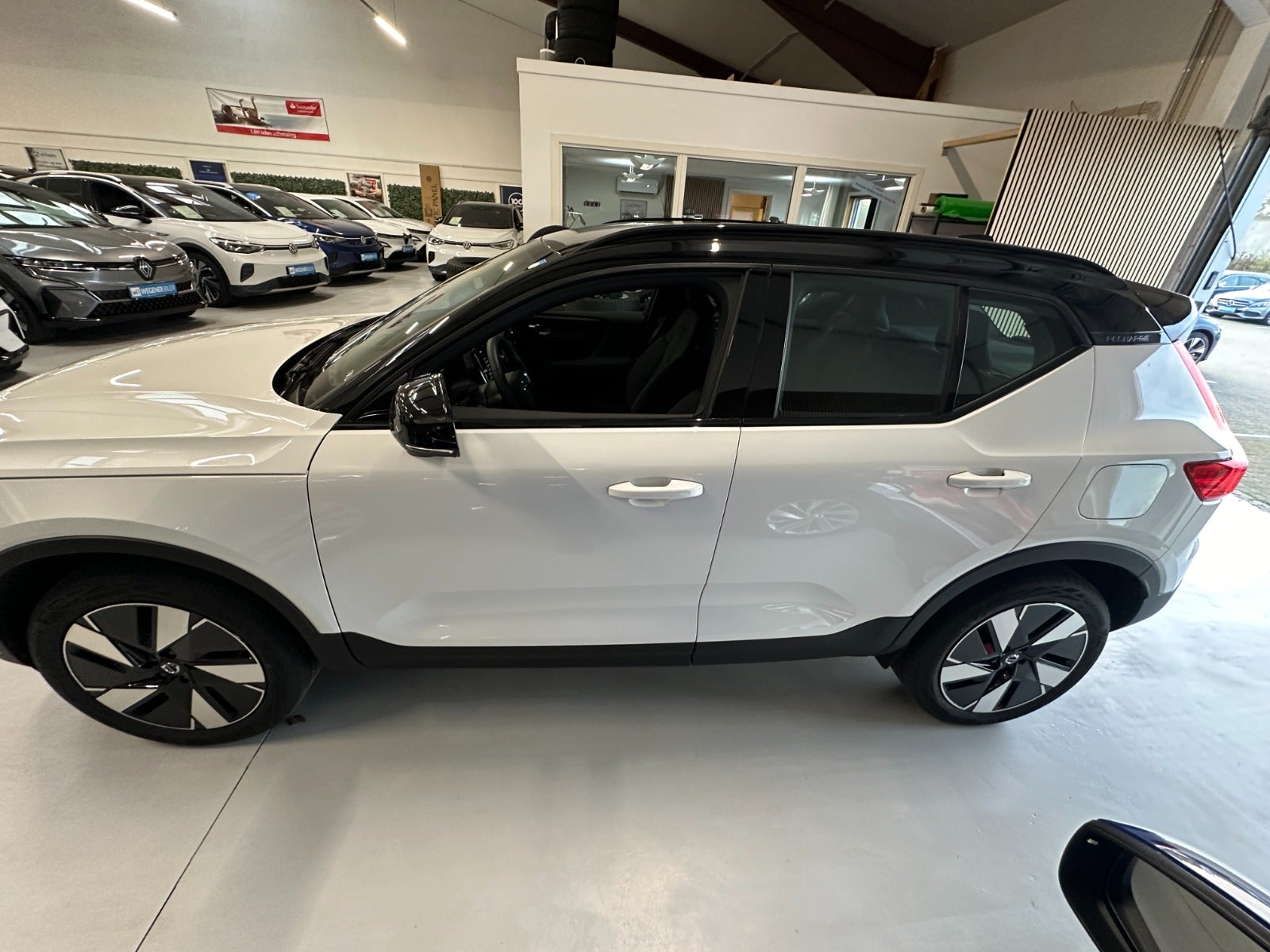 Volvo XC40 2024