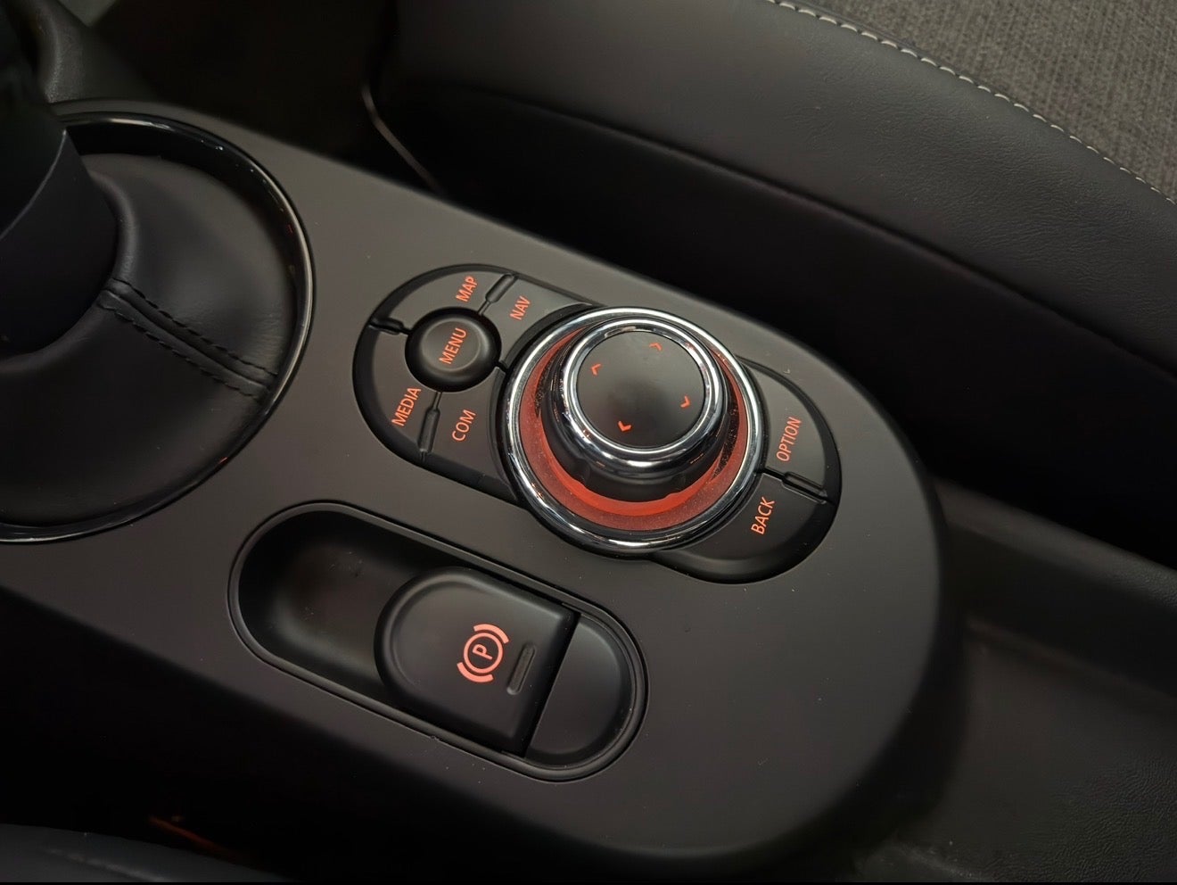 MINI Cooper SE Classic Trim