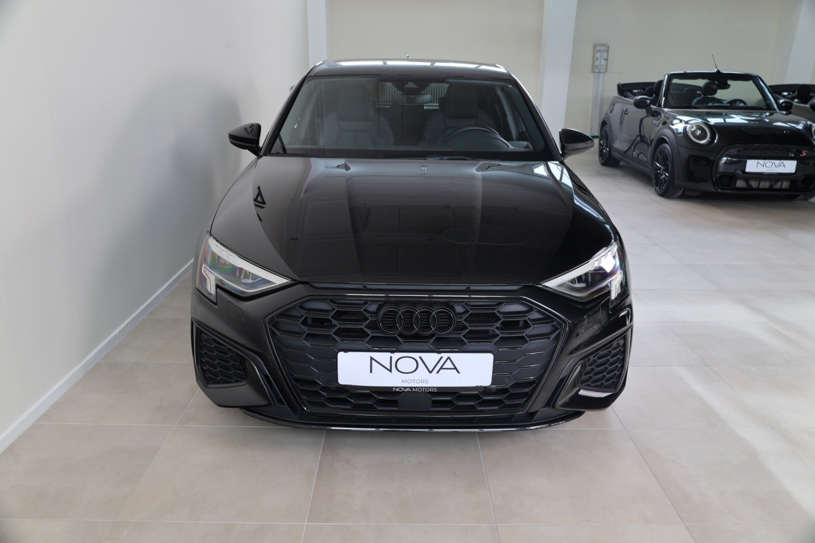 Audi A3 45 TFSi e S-line Sportback S-tr. 5d - 4