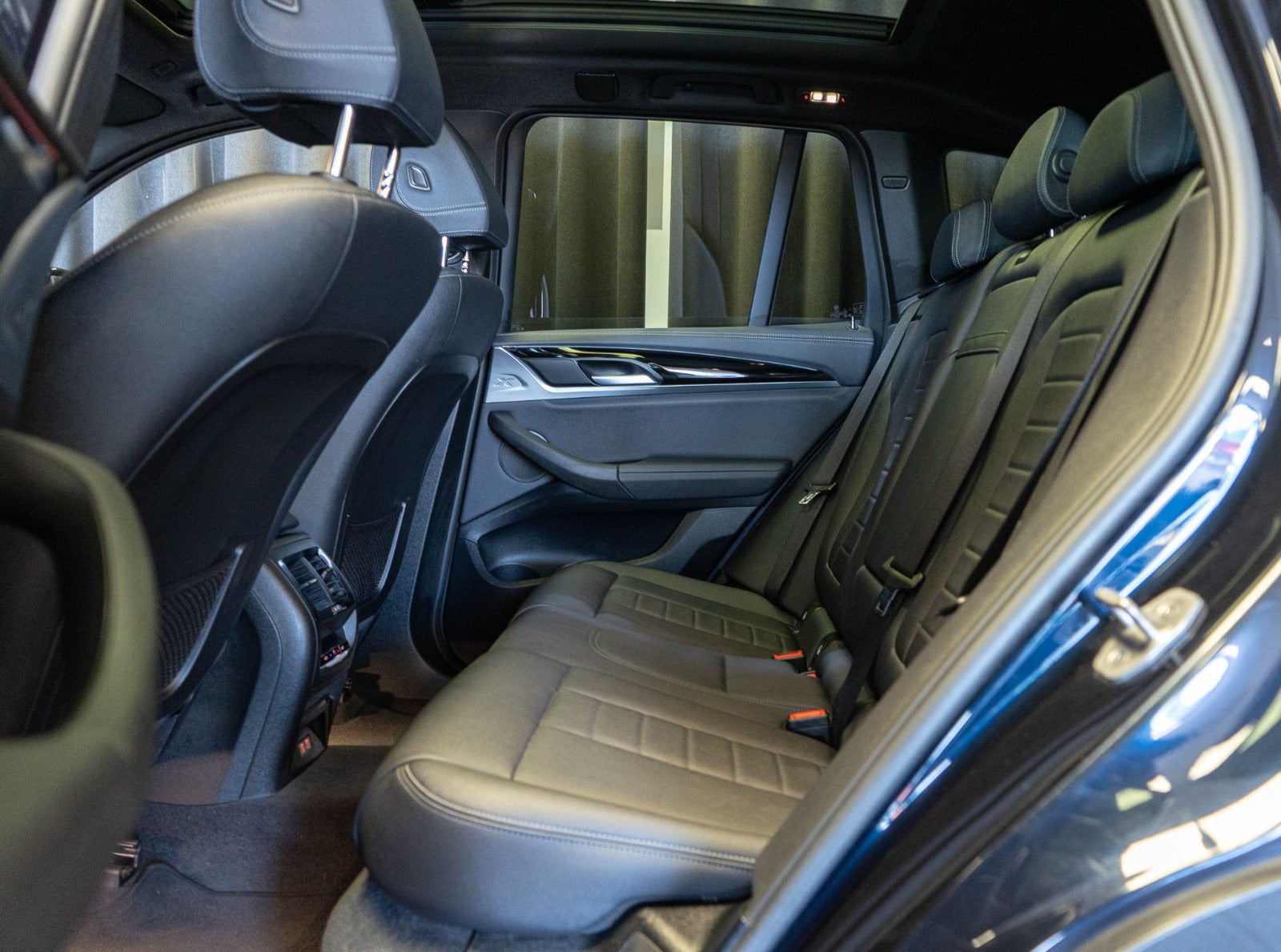 Billede af BMW iX3  Charged