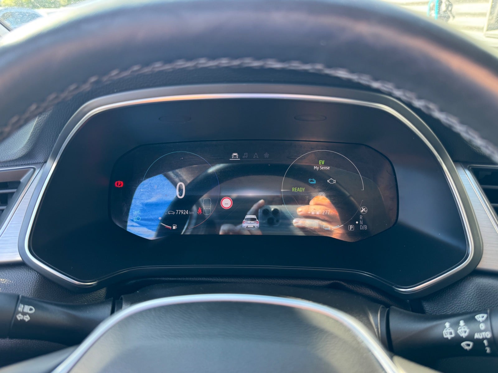 Billede af Renault Captur 1,6 E-Tech Intens