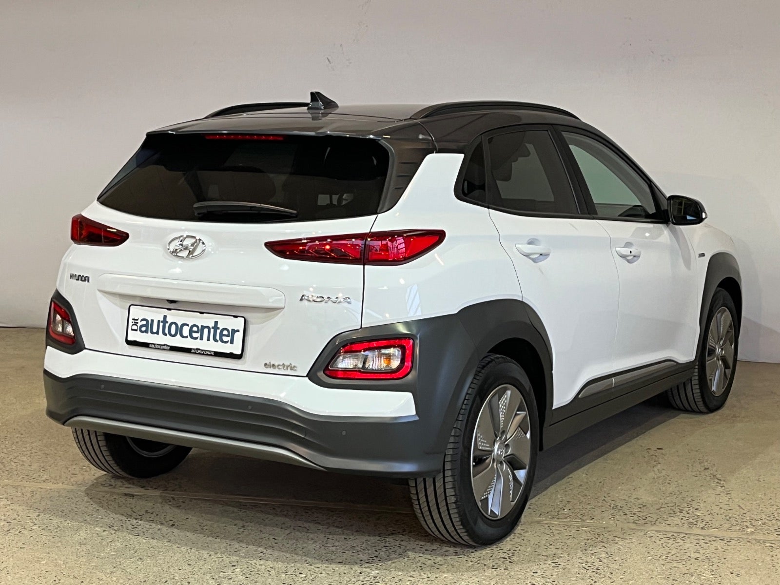 Hyundai Kona EV Premium