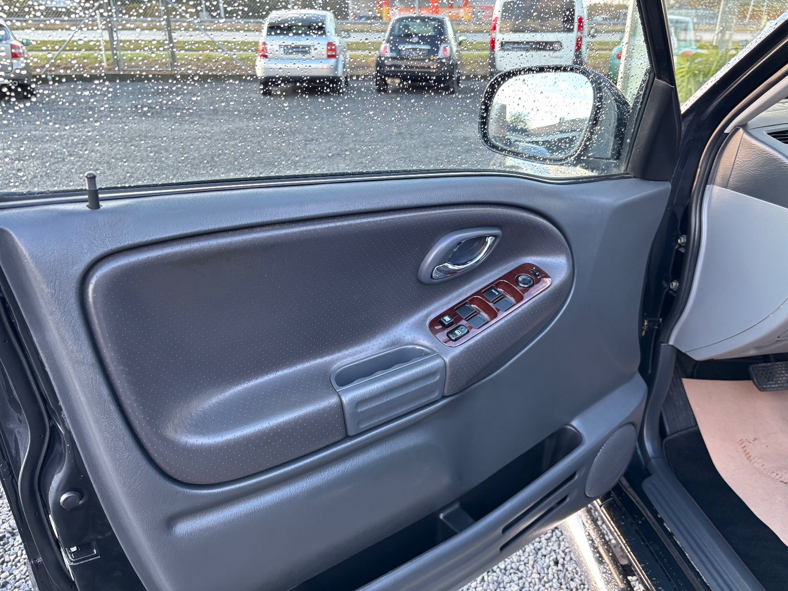 Suzuki Grand Vitara V6 Active aut. Van