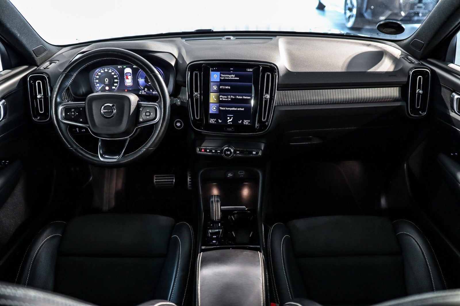 Billede af Volvo XC40 1,5 T4 ReCharge R-Design aut.