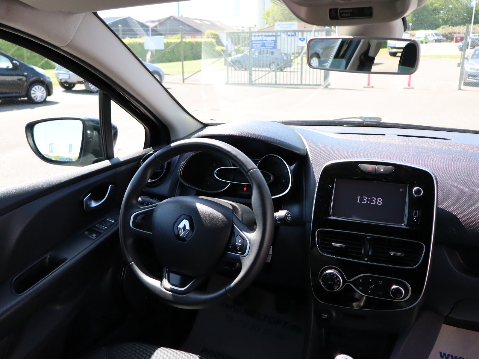 Billede af Renault Clio IV 0,9 TCe 90 Limited Sport Tourer