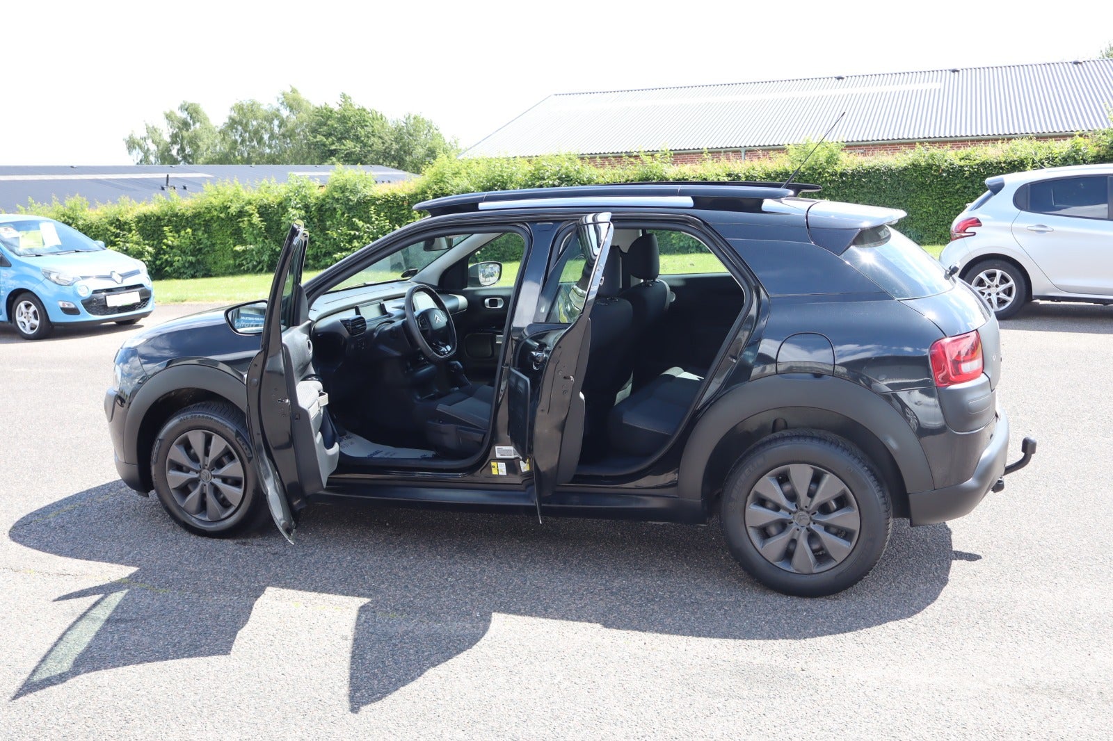 Billede af Citroën C4 Cactus 1,6 BlueHDi 100 Shine Edition