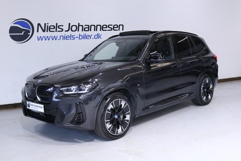 BMW iX3 Charged Plus M-Sport