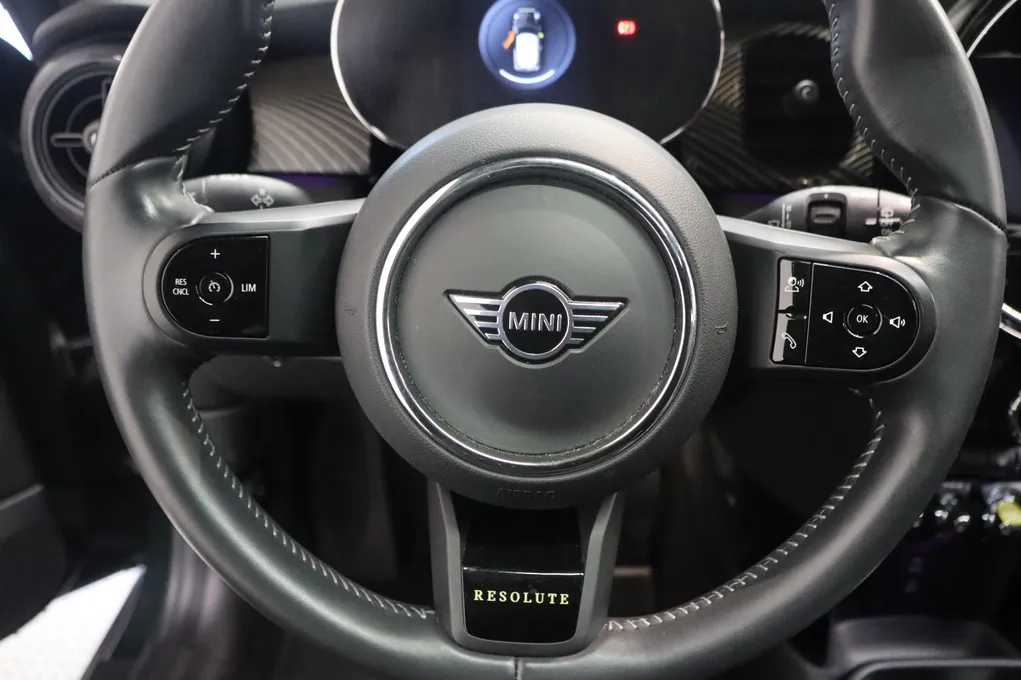 MINI Cooper SE Yours Trim