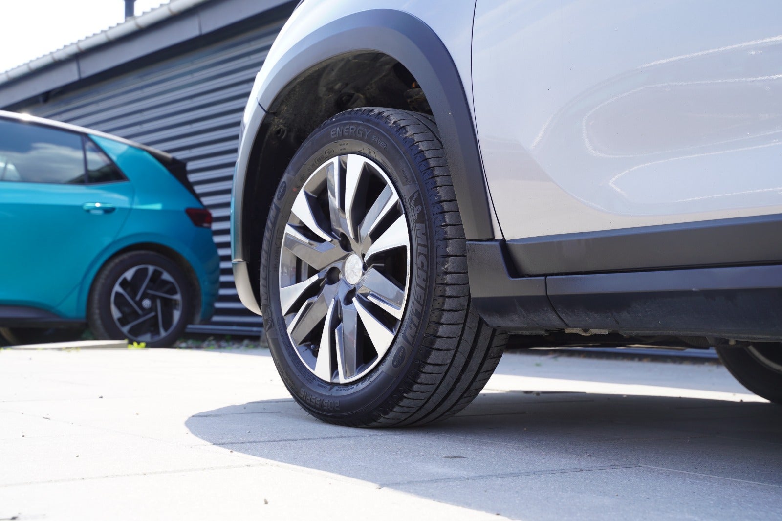 Billede af Peugeot 2008 1,6 BlueHDi 100 Allure Sky