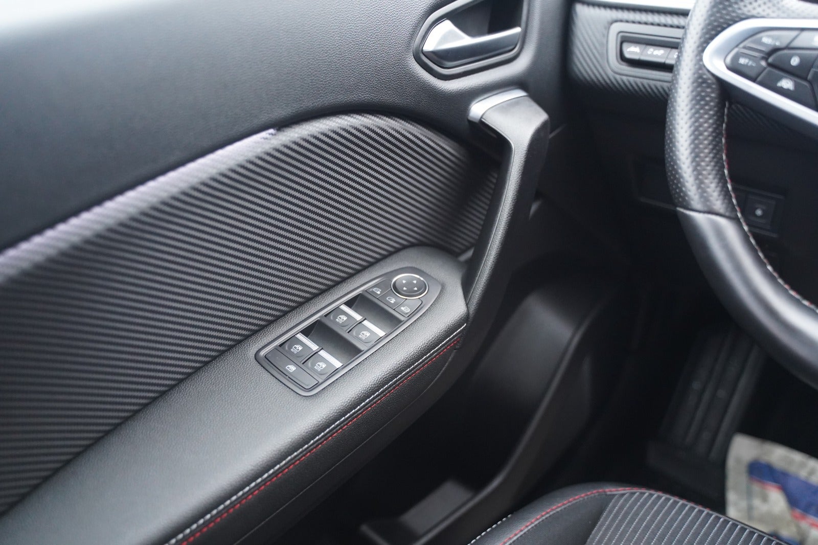 Billede af Renault Captur 1,6 E-Tech R.S. Line