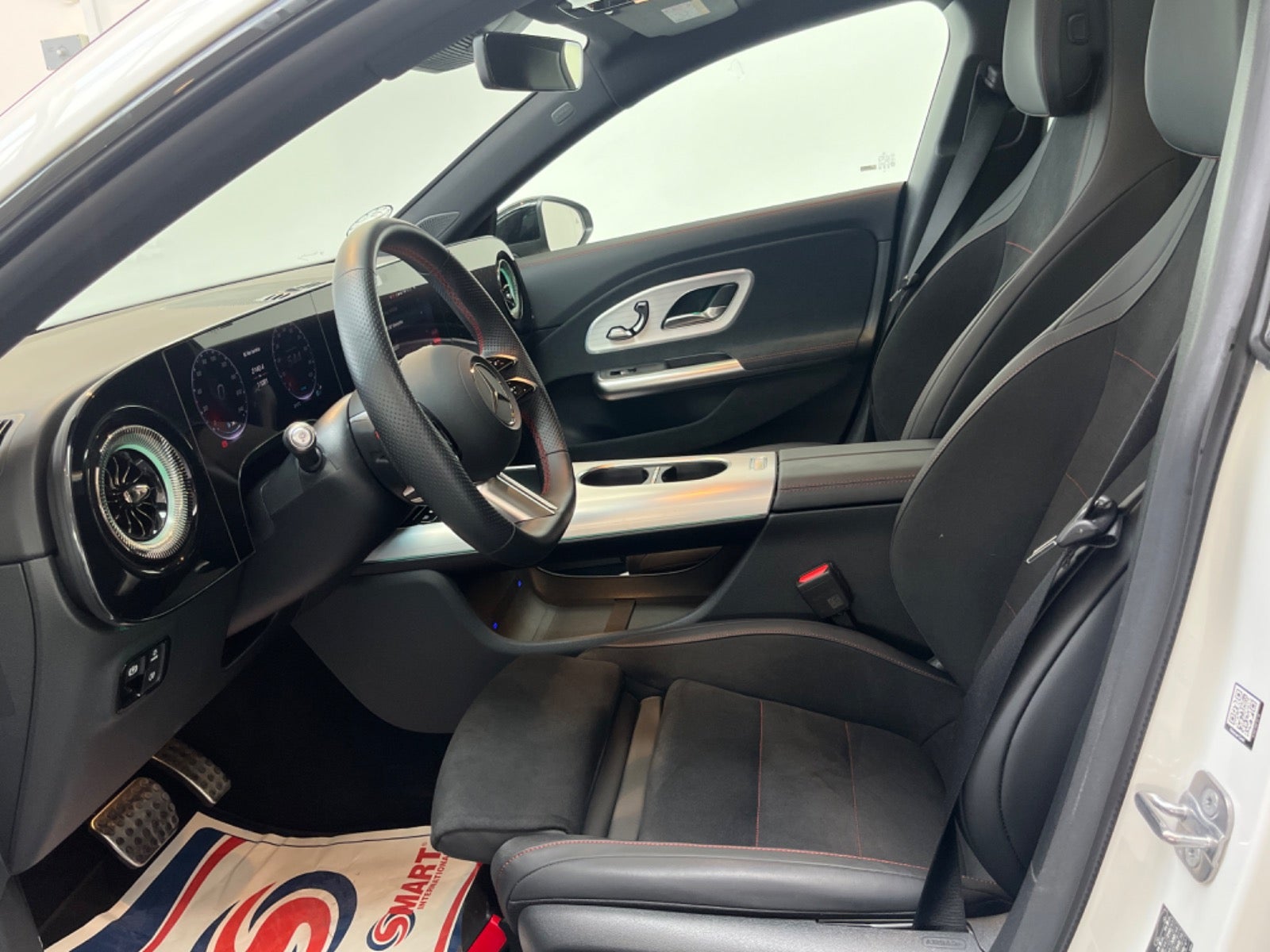 Billede af Mercedes CLA250+  EQ AMG Line