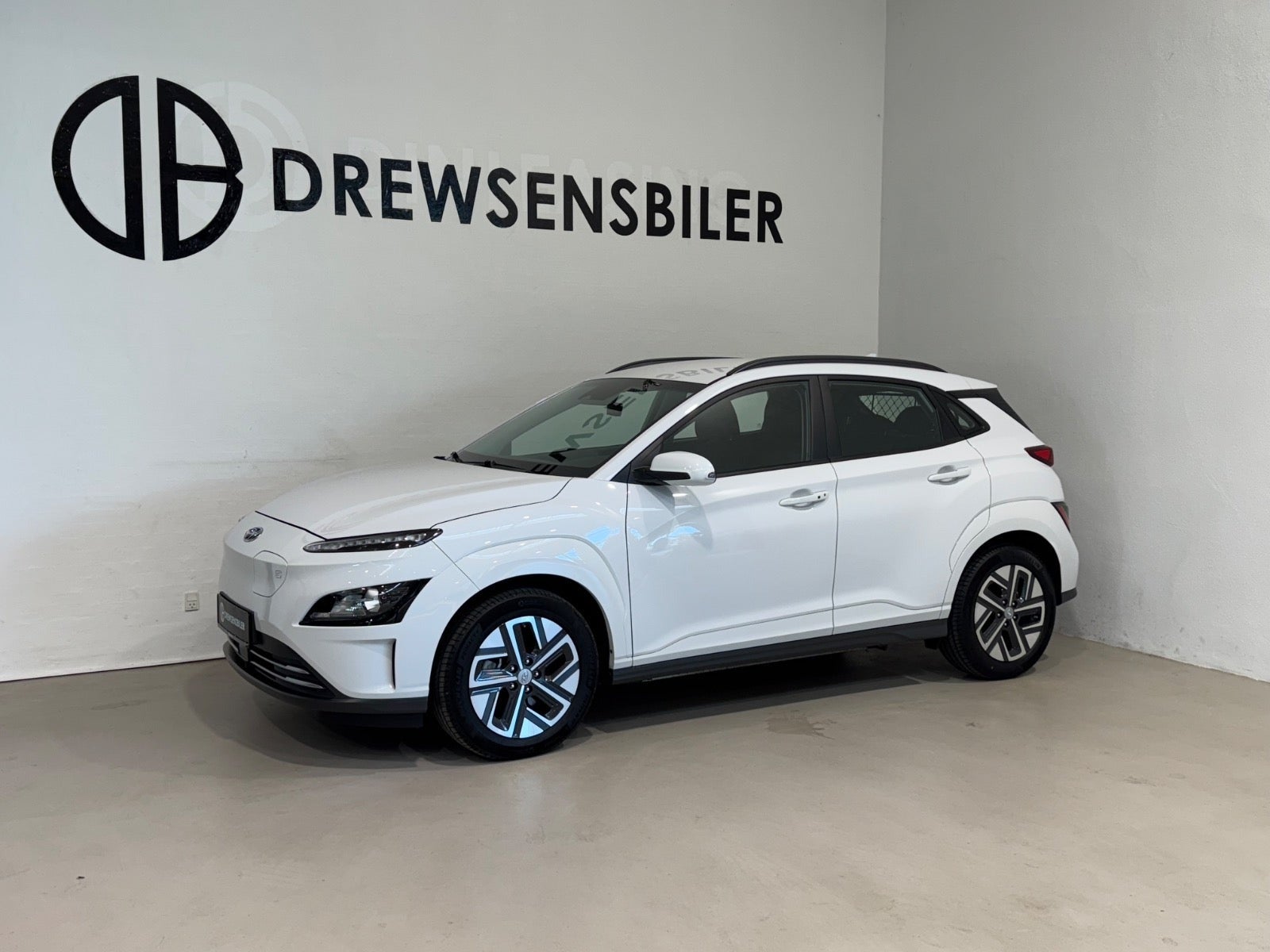 Hyundai Kona EV Essential A