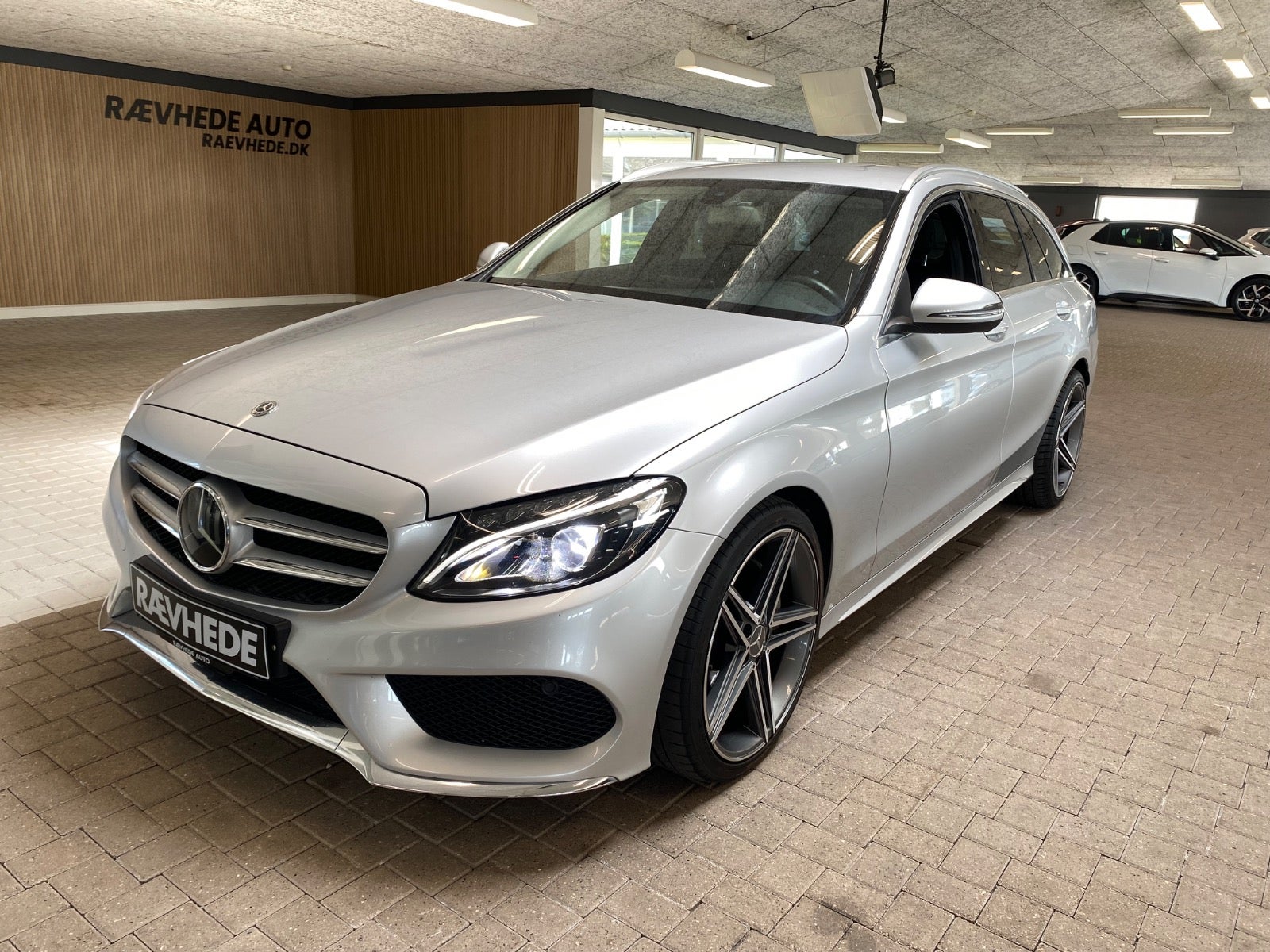 Mercedes C220 d AMG Line stc. aut. 2017