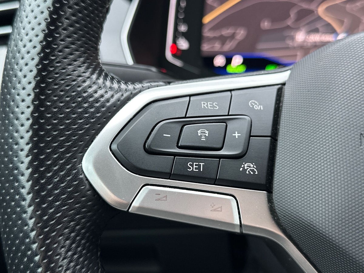 VW Passat GTE Variant DSG billede 17