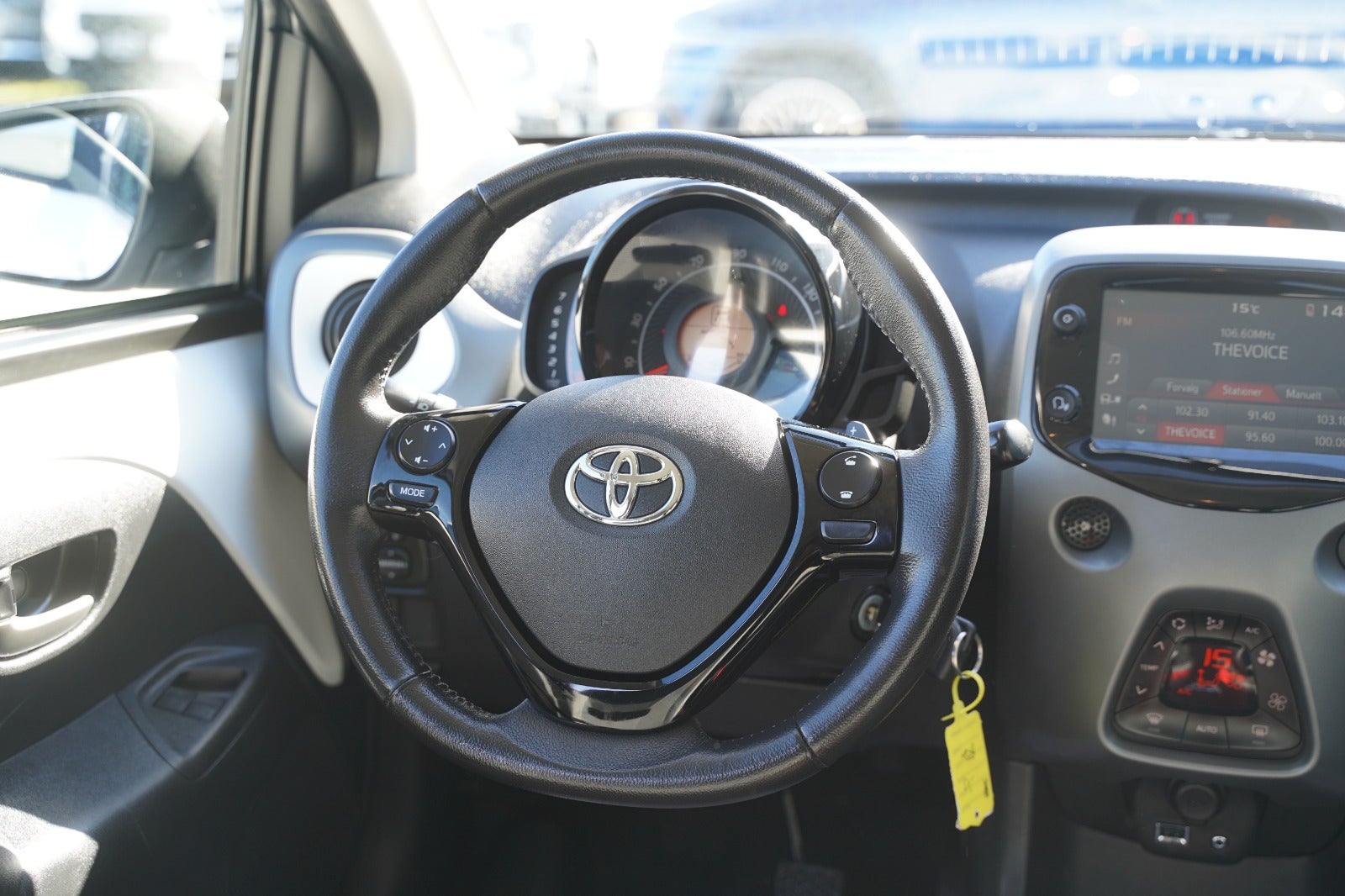 Billede af Toyota Aygo 1,0 VVT-i x-press x-shift