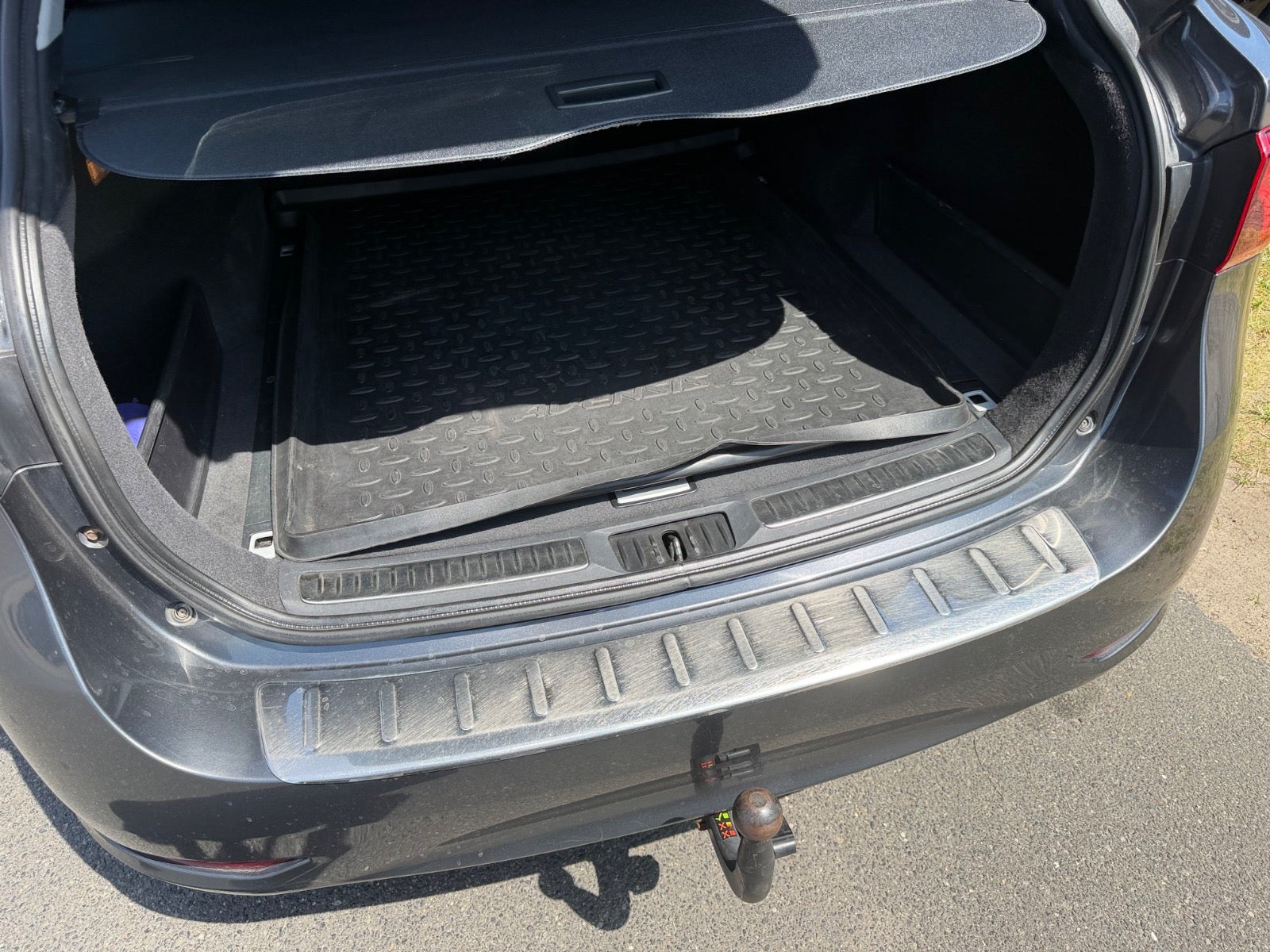 Toyota Avensis VVT-i T2 Executive Touring Sports MDS - billede 11
