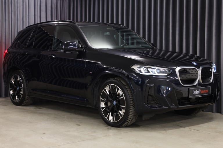 BMW iX3 Charged Plus M-Sport