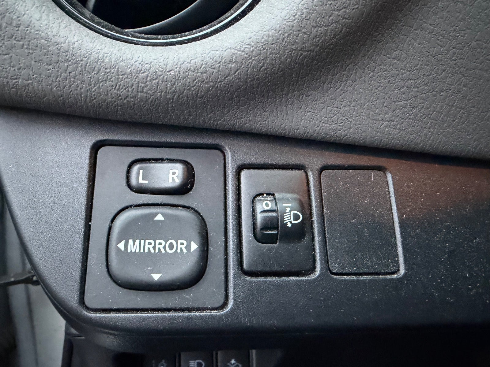 Billede af Toyota Yaris 1,0 VVT-i T2