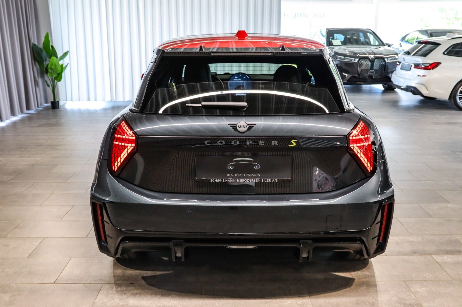 Billede af MINI Cooper SE  JCW Trim XL