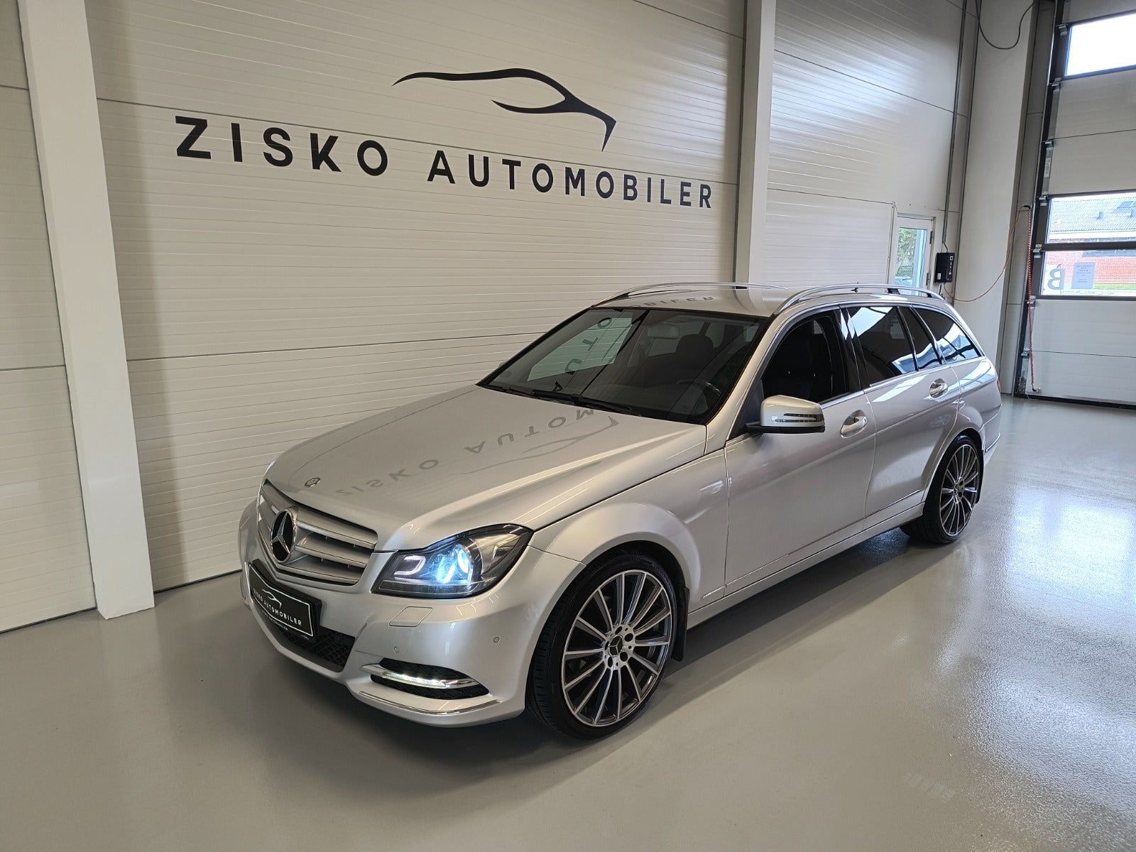 Mercedes C200 2013