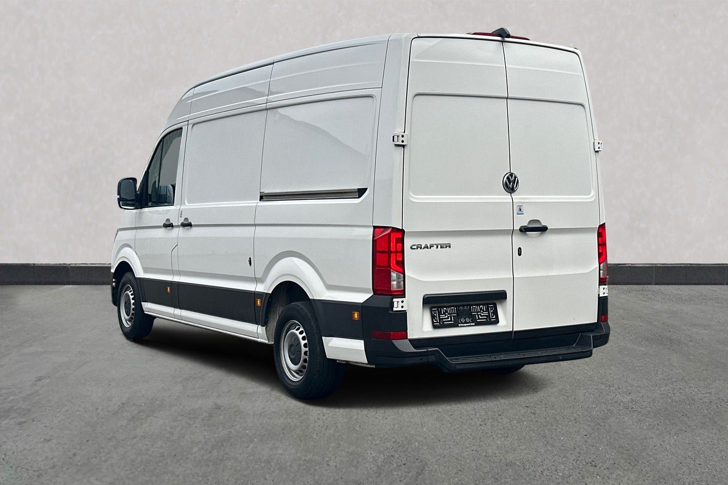 Billede af VW Crafter 35 2,0 TDi 140 Kassevogn L3H2 aut.