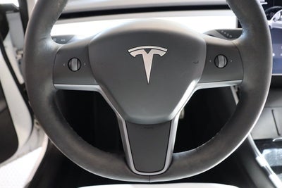 Tesla Model 3 Performance AWD