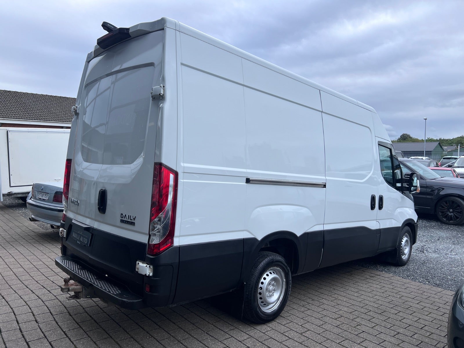Billede af Iveco Daily 2,3 35S16 12m³ Van AG8