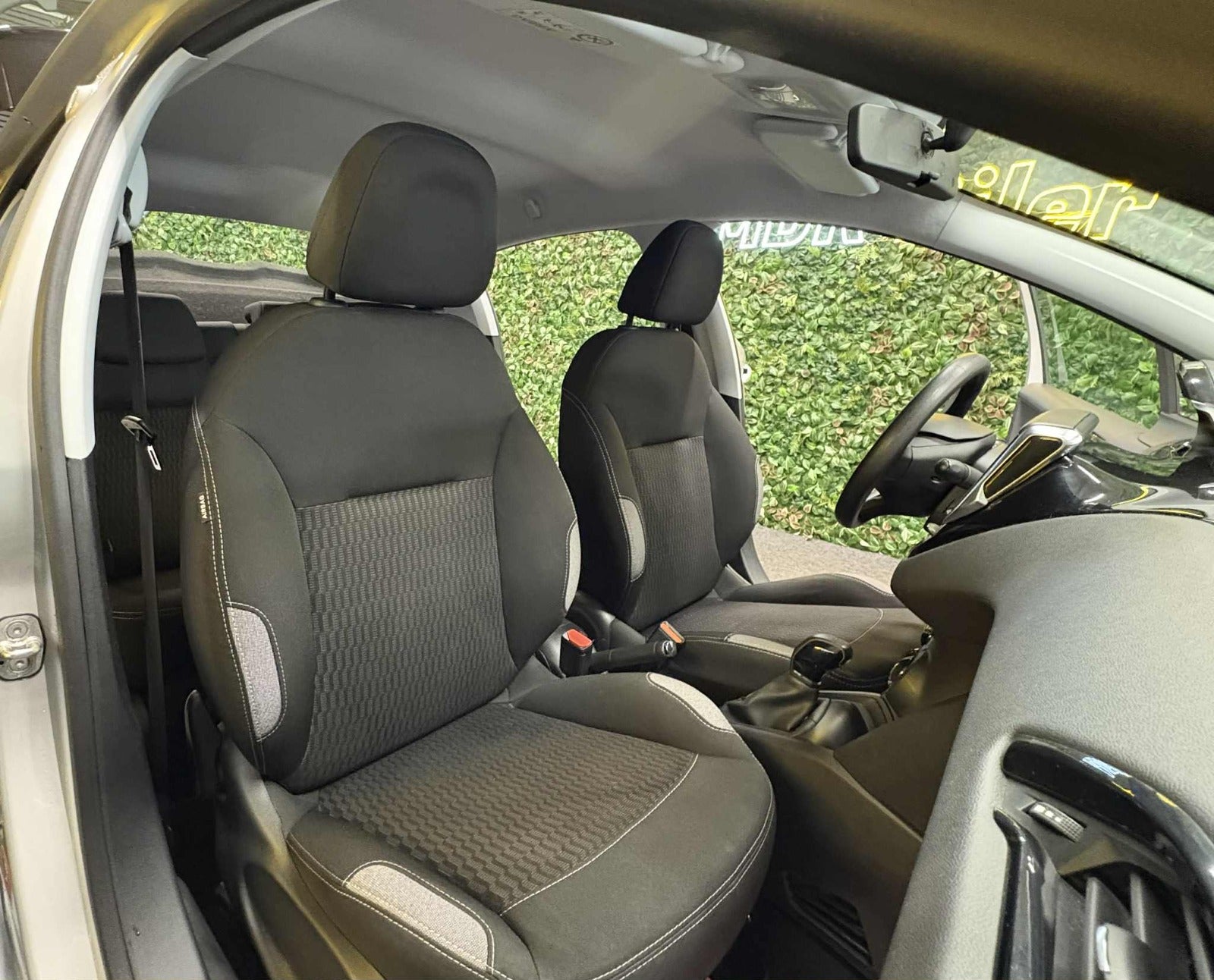 Billede af Peugeot 208 1,6 BlueHDi 100 Active