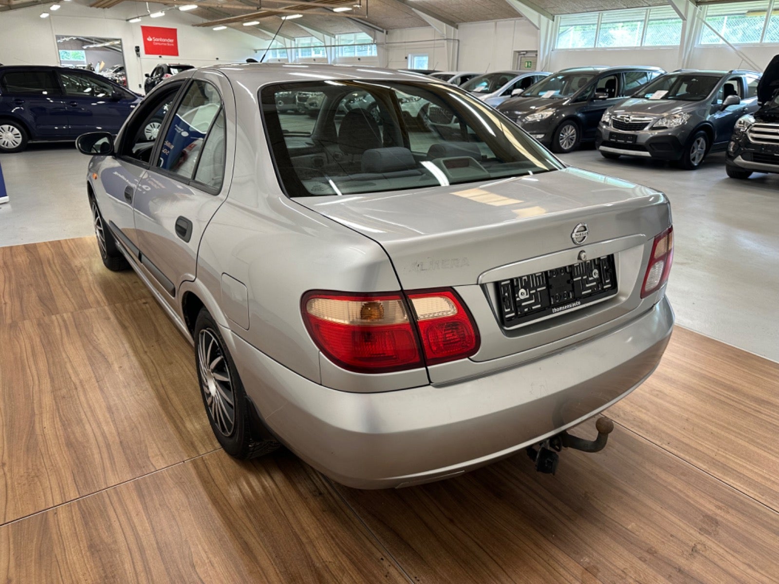 Nissan Almera 2003